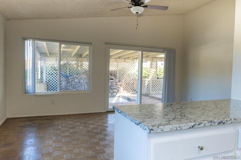 9916 Crestlane Ct, Spring Valley, CA 91977 photo 11