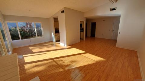 2225 Amber Ln, Escondido, CA 92026 photo 7