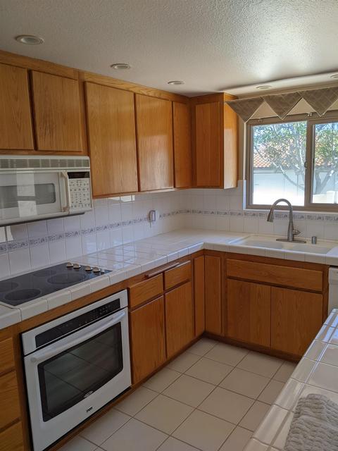 1831 Pleasantdale Dr, Encinitas, CA 92024 photo 5