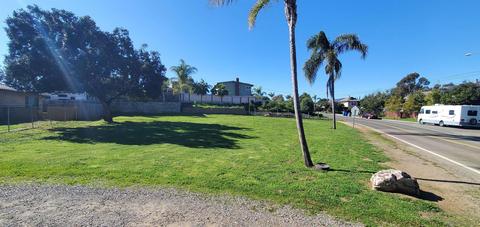 1833 Grandview St, Oceanside, CA 92054 photo 3