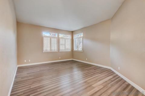 29556 Platanus Dr, Escondido, CA 92026 photo 4