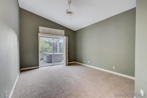 29556 Platanus Dr, Escondido, CA 92026 photo 5