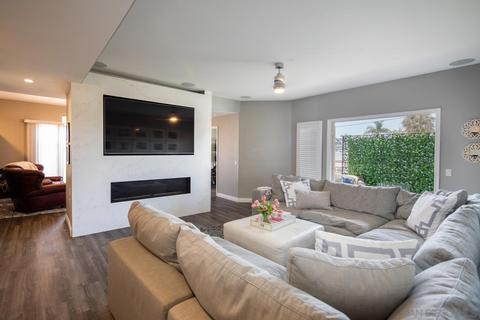 226 Orange Ave #203, Coronado, CA 92118 photo 3