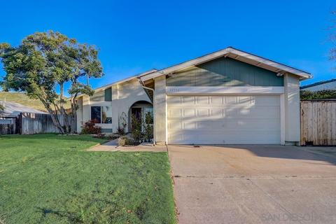 14550 Dehia St, Poway, CA 92064 photo 1