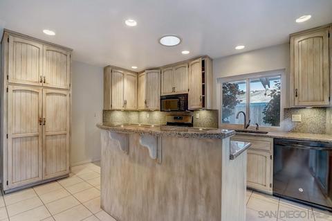 14550 Dehia St, Poway, CA 92064 photo 2