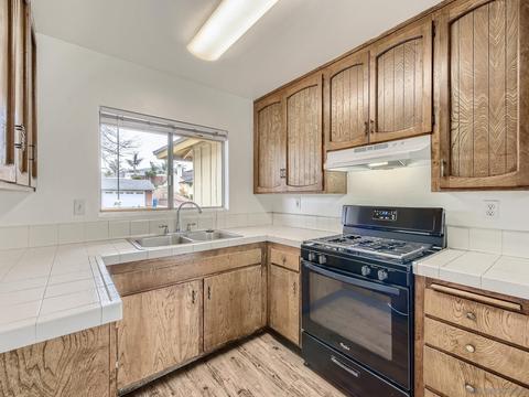10137 Waynecrest Ln, Santee, CA 92071 photo 10