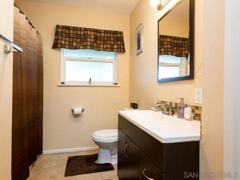 10176 Ramona Dr, Spring Valley, CA 91977 photo 9