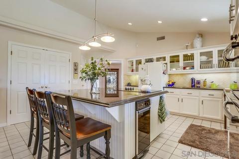924 Via Hillview, Fallbrook, CA 92028 photo 6