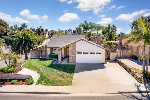 3156 Carr Dr, Oceanside, CA 92056 photo 2