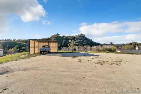 1105 Sycamore Dr, Fallbrook, CA 92028 photo 48