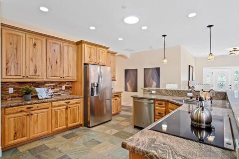 1105 Sycamore Dr, Fallbrook, CA 92028 photo 4