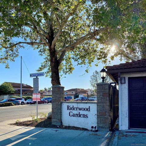 9805 Caspi Gardens Dr UNIT 8, Santee, CA 92071 photo 4