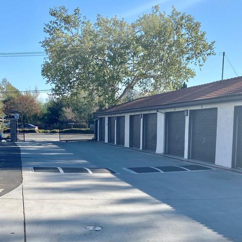 9805 Caspi Gardens Dr UNIT 8, Santee, CA 92071 photo 3