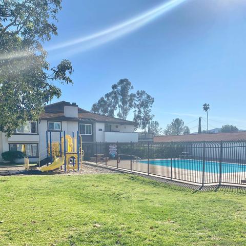 9805 Caspi Gardens Dr UNIT 8, Santee, CA 92071 photo 5