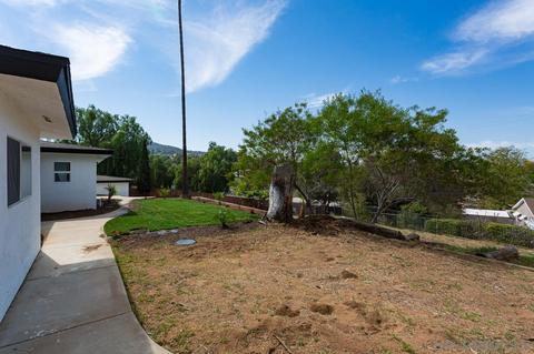 9237 Emerald Grove Ave, Lakeside, CA 92040 photo 28