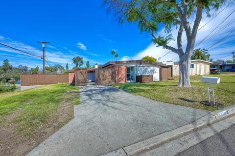 9267 Fairlawn St, Santee, CA 92071 photo 1