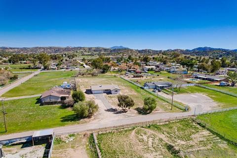1509 San Vicente Rd, Ramona, CA 92065 photo 1