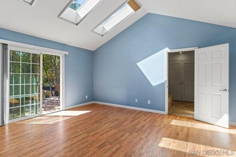 911 Oak Ln, Escondido, CA 92029 photo 11