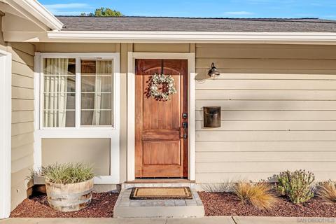 10111 Carlton Hills Blvd, Santee, CA 92071 photo 5