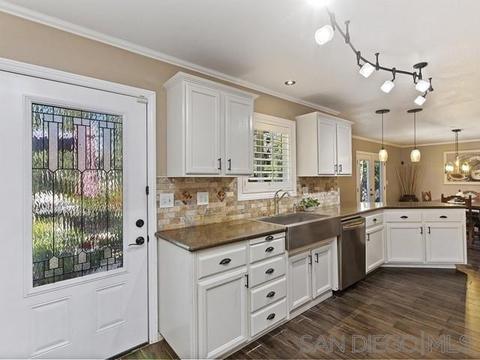 1528 Reche Rd, Fallbrook, CA 92028 photo 8