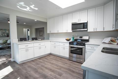 8549 Massery Ln, Santee, CA 92071 photo 2