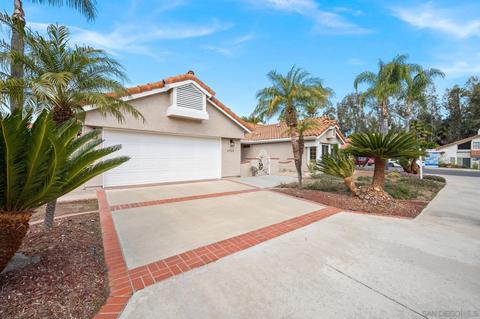 1723 Casero Pl, Escondido, CA 92029 photo 2