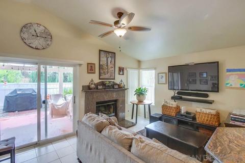 2134 Singingwood Pl, Escondido, CA 92029 photo 10