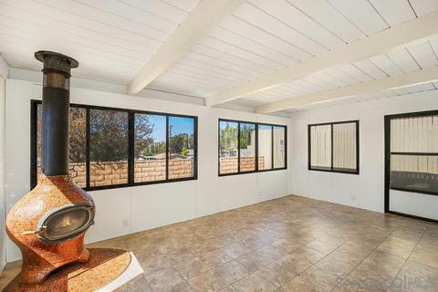 846 Lemon Ave, Vista, CA 92084 photo 9