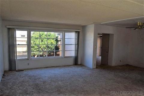 7160 Pearson St, La Mesa, CA 91941 photo 5