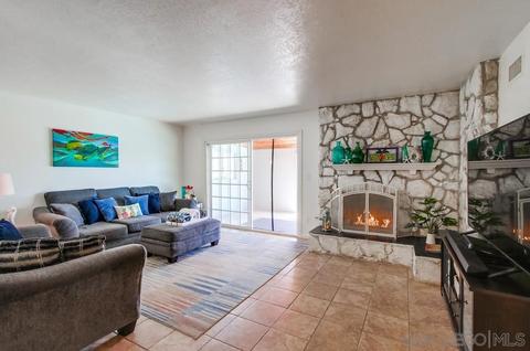 10447 Susie Pl, Santee, CA 92071 photo 5