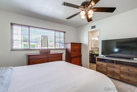 10447 Susie Pl, Santee, CA 92071 photo 14