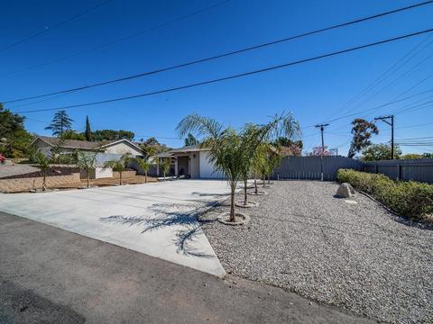 238 D St, Ramona, CA 92065 photo 2
