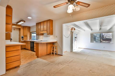 10320 Rancho Rd, La Mesa, CA 91941 photo 12