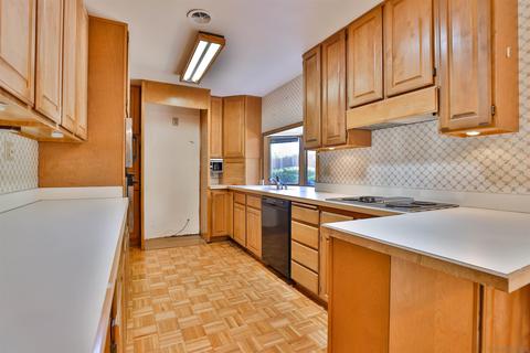 10320 Rancho Rd, La Mesa, CA 91941 photo 14