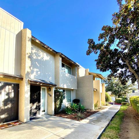 10582 Kerrigan Ct, Santee, CA 92071 photo 2