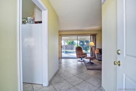 13222 Standish Dr, Poway, CA 92064 photo 6