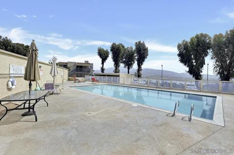 8475 Avenida Angulia #16, Spring Valley, CA 91977 photo 18