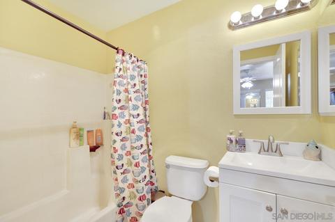 8475 Avenida Angulia #16, Spring Valley, CA 91977 photo 14