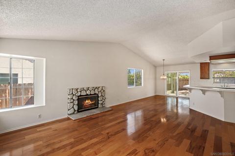 695 Dane Dr, San Marcos, CA 92069 photo 3