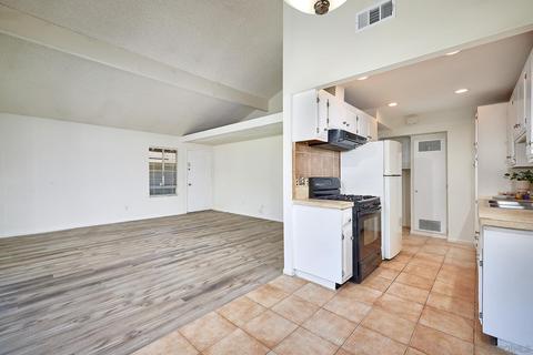 331 Fireside St, Oceanside, CA 92058 photo 8