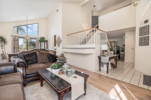 120 Neptune Pl, Escondido, CA 92026 photo 9