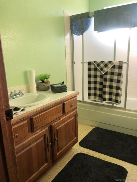 2341 La Cresta Rd, El Cajon, CA 92021 photo 2