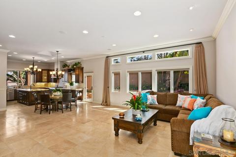 7640 Hillside Dr, La Jolla, CA 92037 photo 18