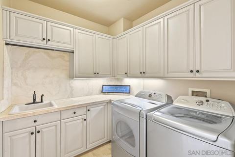 7640 Hillside Dr, La Jolla, CA 92037 photo 20