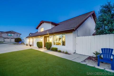 2377 Manion St, El Cajon, CA 92020 photo 4