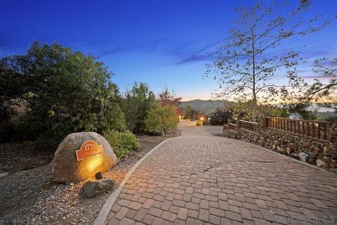 1778 Adrian Ct, Alpine, CA 91901 photo 2