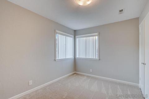 753 Carnation Ln, Fallbrook, CA 92028 photo 8