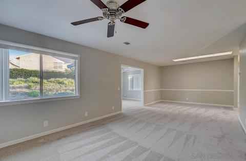 753 Carnation Ln, Fallbrook, CA 92028 photo 14