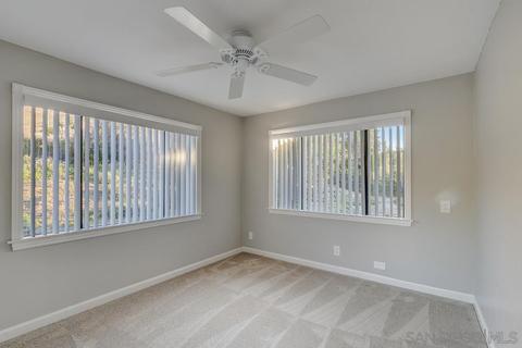 753 Carnation Ln, Fallbrook, CA 92028 photo 12