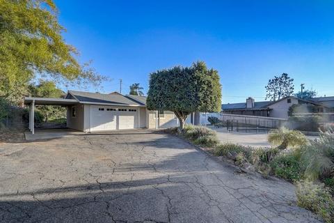 753 Carnation Ln, Fallbrook, CA 92028 photo 7